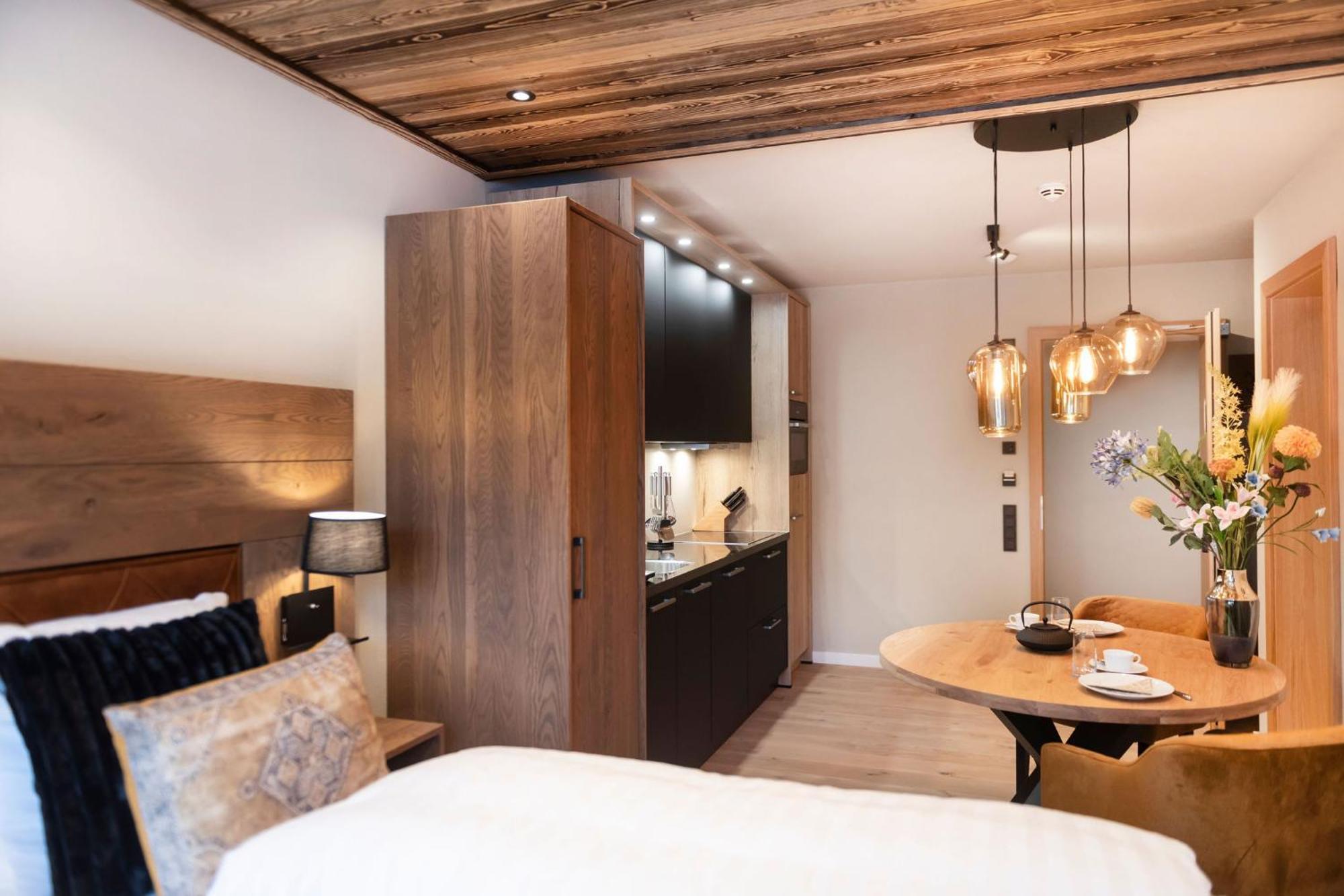 Residenz Illyrica Tirol Apartment เวสเทนดอร์ฟ ภายนอก รูปภาพ
